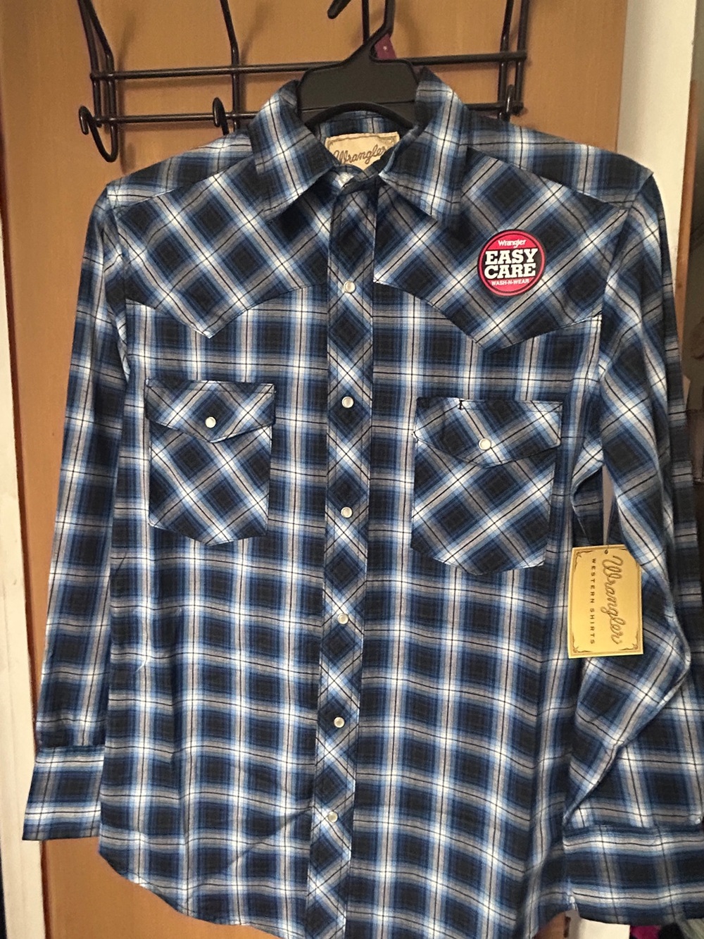 Wrangler Men’s Blue Plaid Long-Sleeve Pearl Snap Western Shirt